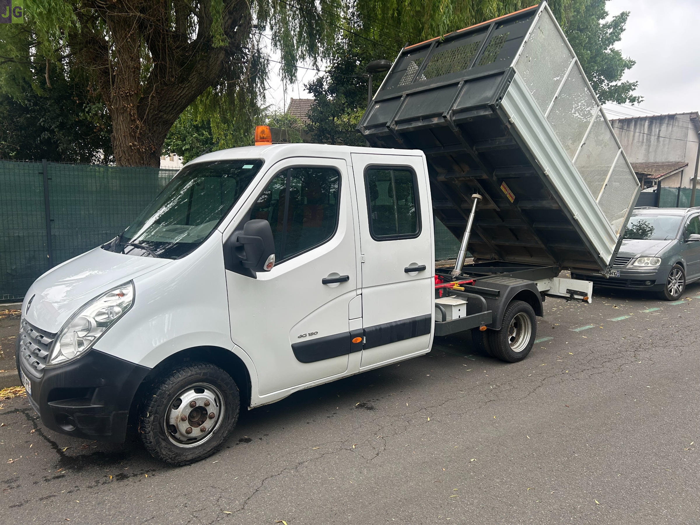 Renault master 3 dci 7 places double cabine a benne 104346km