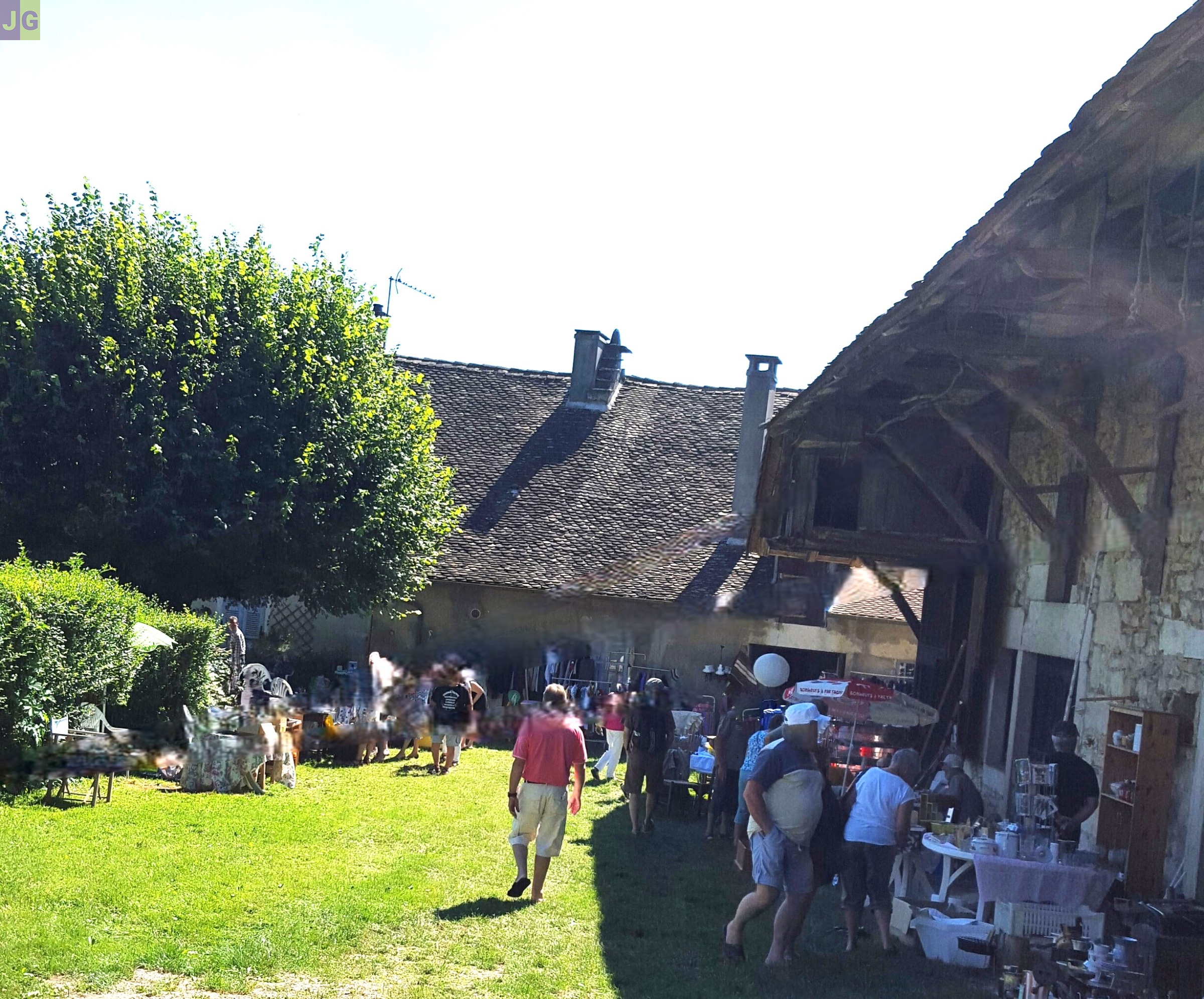 Vide-greniers 6 septembre 2026 à IZIEU AIN de 10 0 18 H