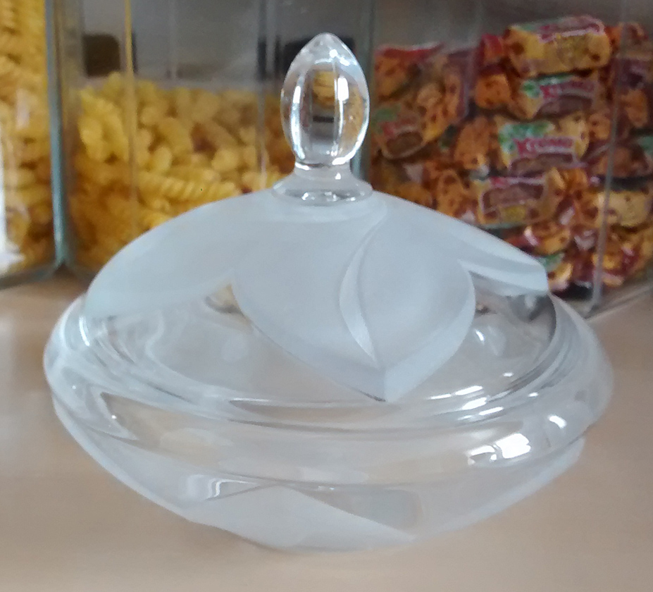 Bonbonnière en verre Ø 13,5 cm - haut 13,5 cm