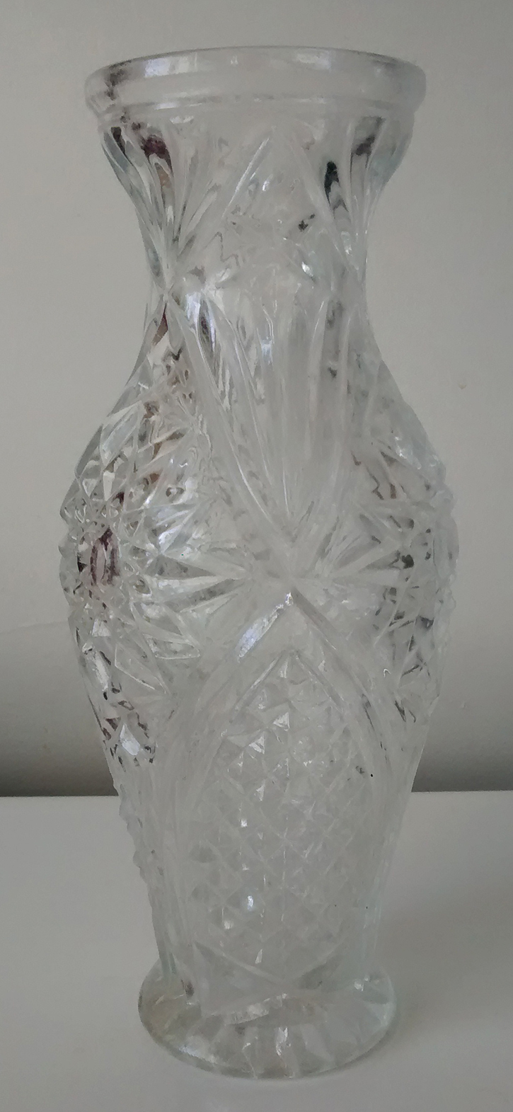 Vase en verre. Haut : 22,5 cm